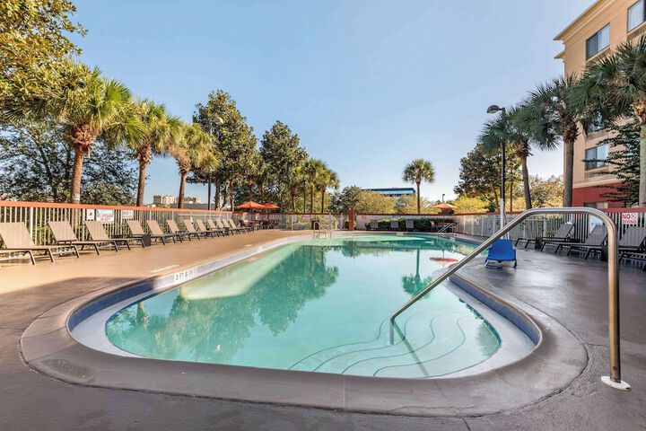 Pool 5 of 53