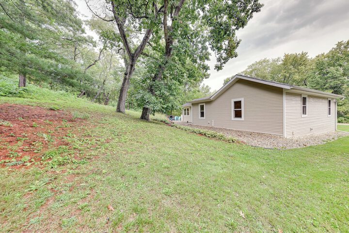 Family-friendly Twin Lakes Home Near Lake Mary!