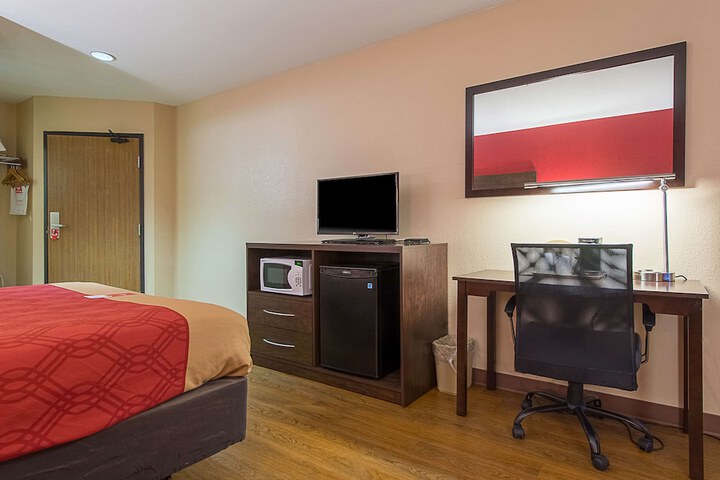 Room 21 of 31