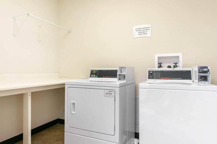 Quality Inn & Suites Anderson I-69