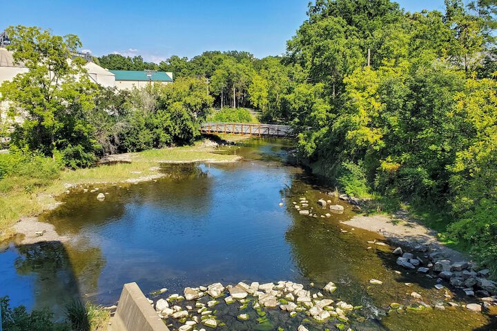 Newly Renovated Penn Yan Apartment 1 Mi to Lake!