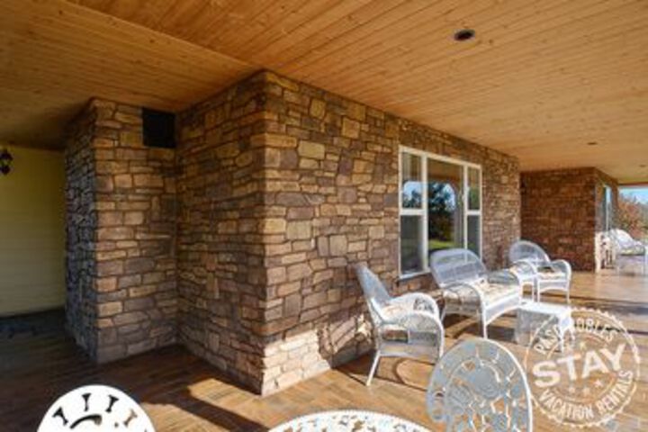 The Gables at the Rockin K 6 Br Home by RedAwning