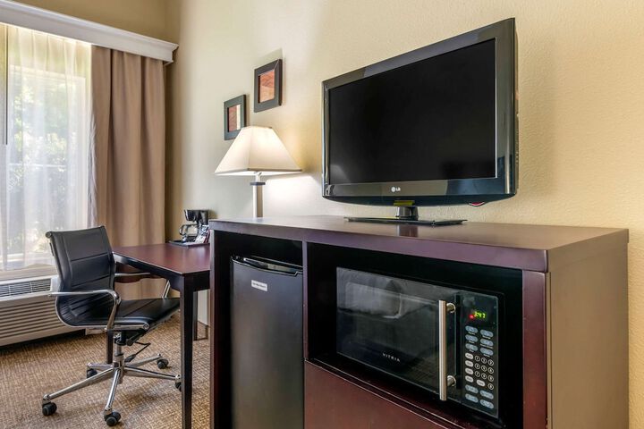 Room 15 of 30