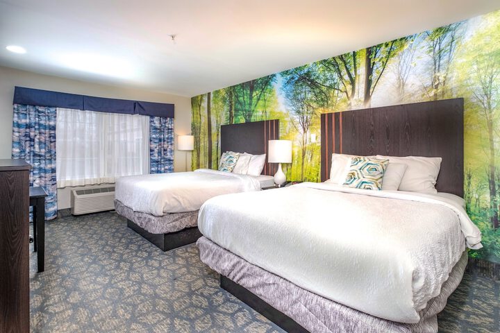Room 52 of 57