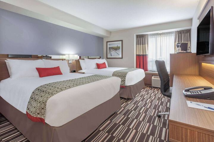 Microtel Inn & Suites by Wyndham Fort Mcmurray