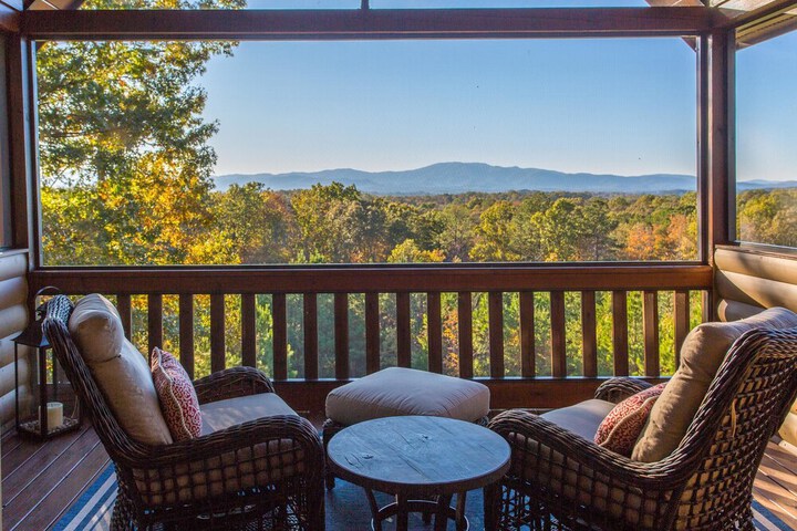 Eagles Breeze Nevaeh Cabin Rentals