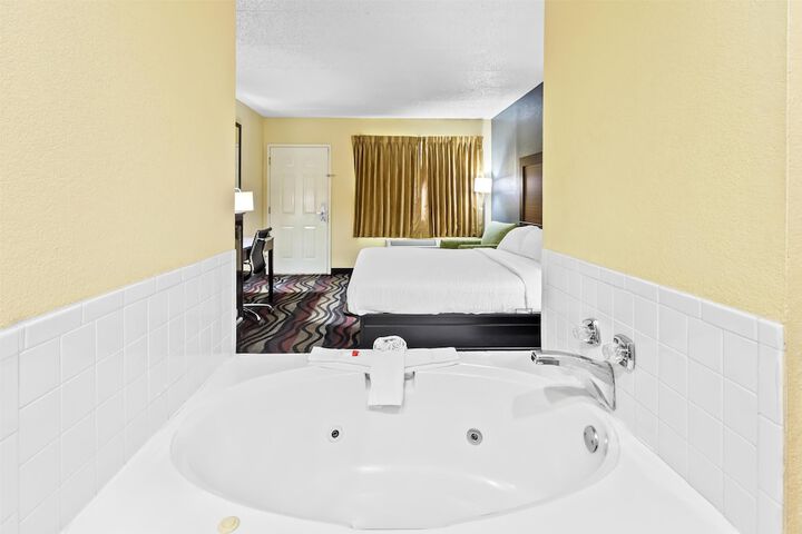 Americas Best Value Inn Grayson