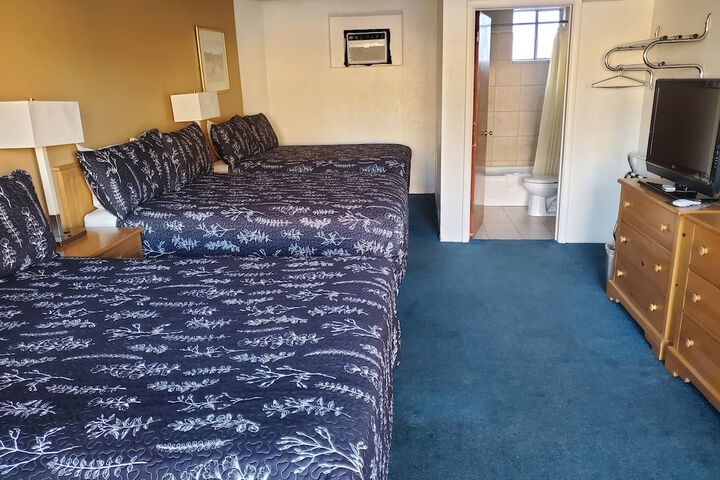 Room 22 of 37