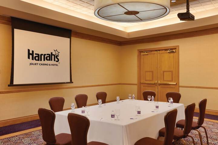 Harrahs Joliet Hotel & Casino - a Caesars Rewards Destination