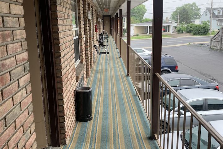 Hotel 10 of 42