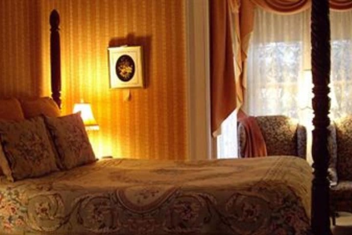 Room 26 of 46