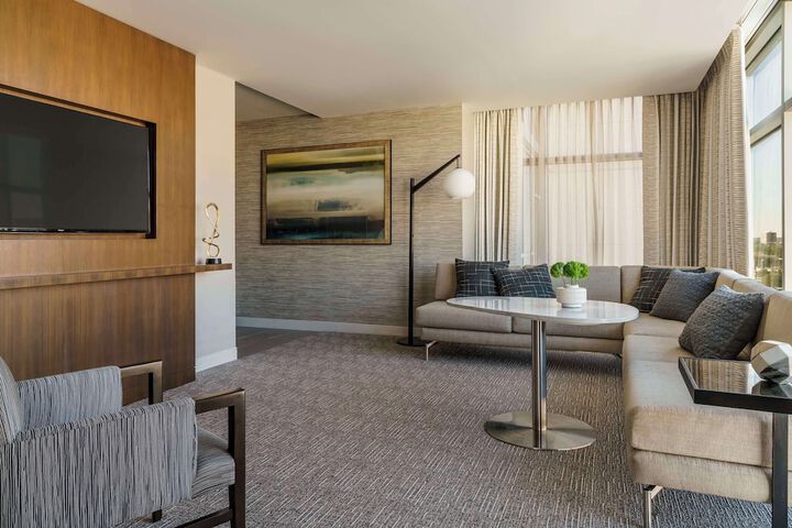Hyatt Regency Houston / Galleria