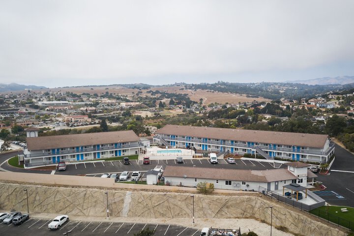 Days Inn by Wyndham Arroyo Grande / Pismo Beach
