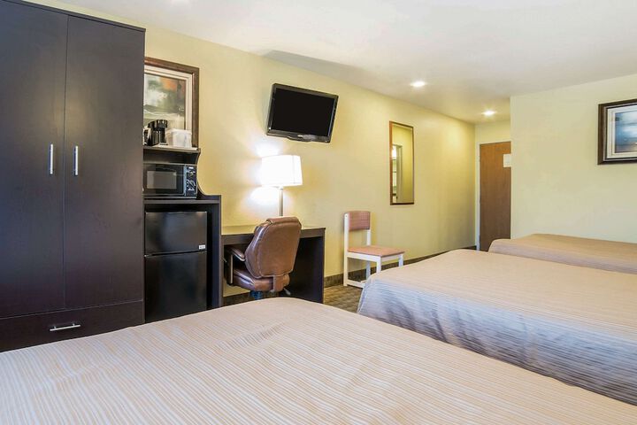 Room 15 of 44