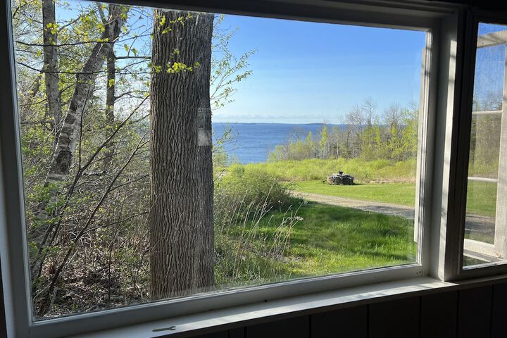 High Tide Inn