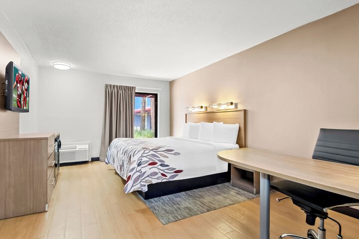 Room 19 of 43