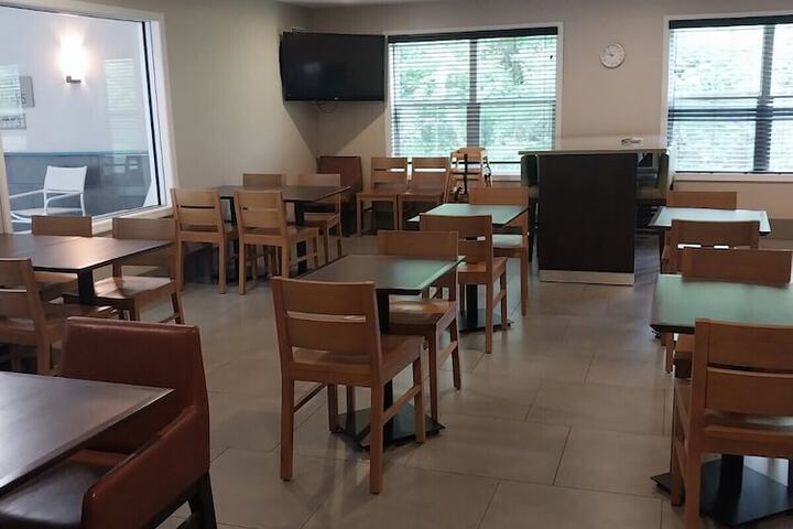 Country Inn & Suites by Radisson Platteville, WI