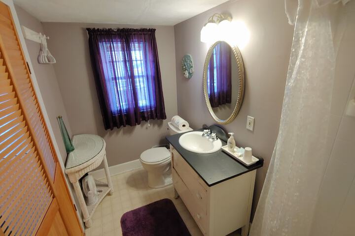 Island Guest House B & B
