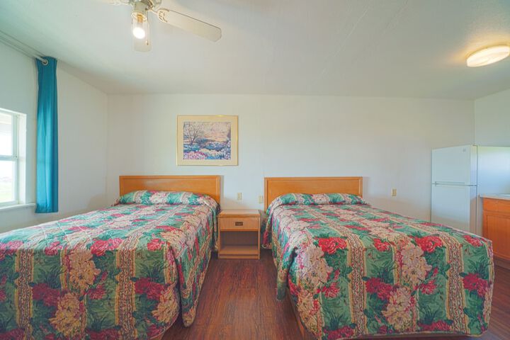 Room 80 of 96
