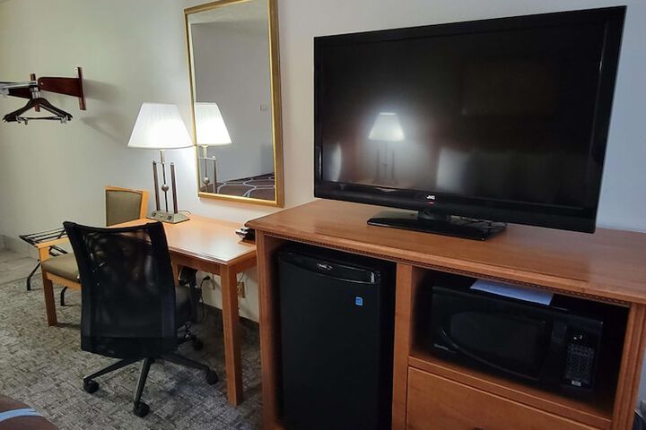 Room 36 of 42