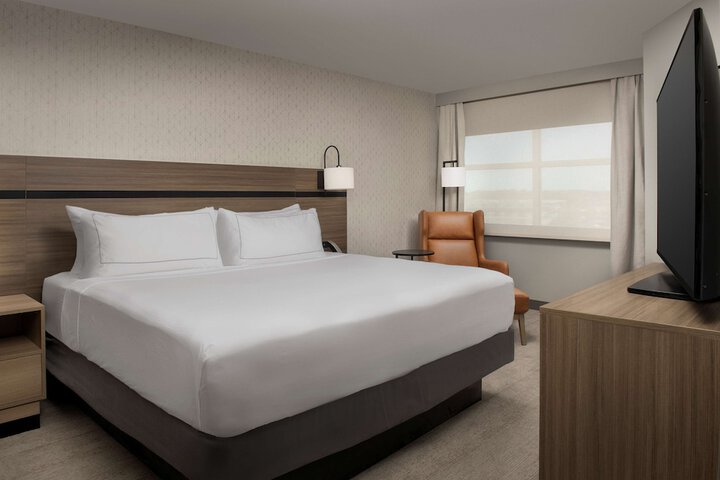Room 22 of 50