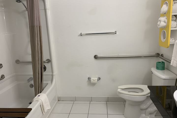 Room 22 of 56