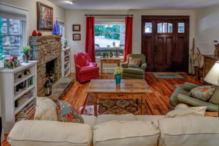 Arbor House of Black Mountain