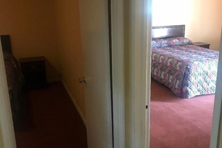Room 9 of 17