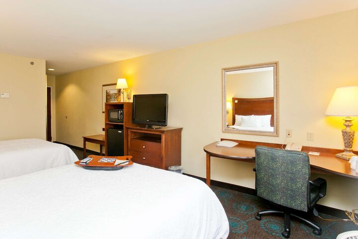 Room 14 of 50