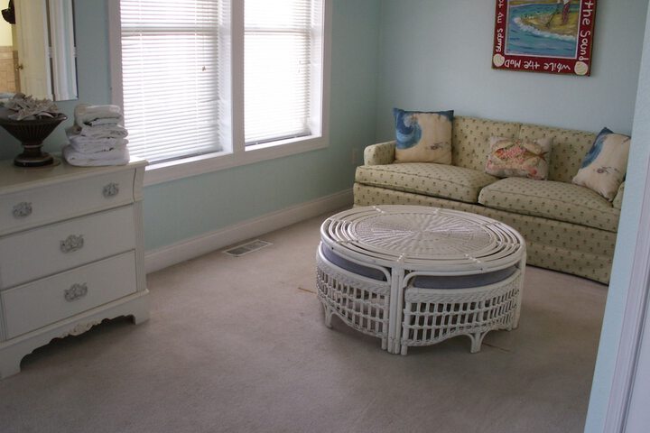 Room 48 of 61