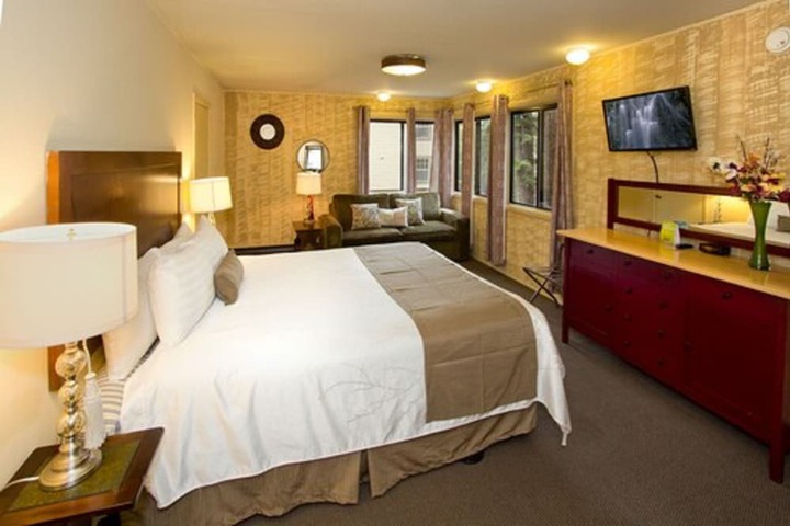 Room 21 of 69