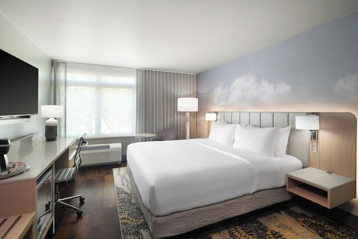 Hotel Indigo Long Island - East End by IHG