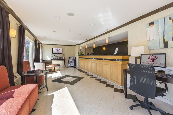 Hotel 5 of 40