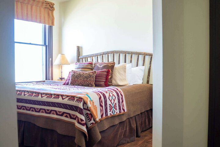 Sheridan Inn Best Western Signature Collection