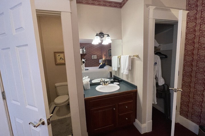 Room 17 of 67