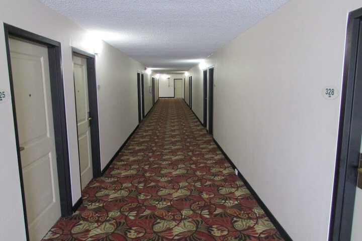 Ballroom/Hall 57 of 59