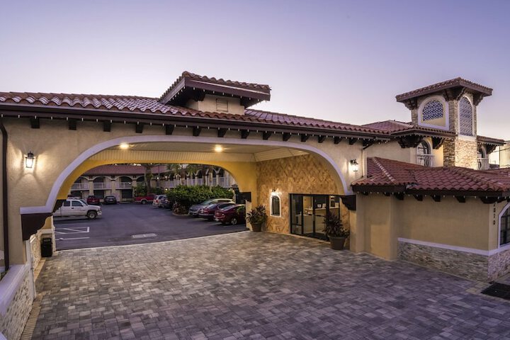 Hotel 2 of 38