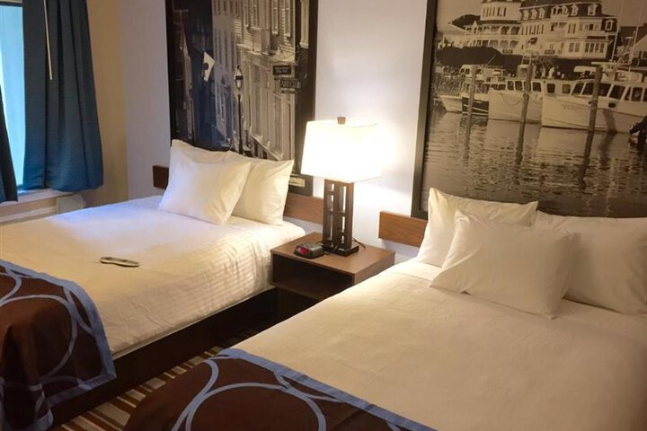 Super 8 by Wyndham Asbury Park