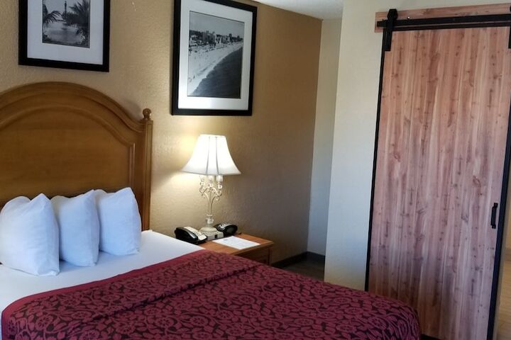 Room 49 of 51