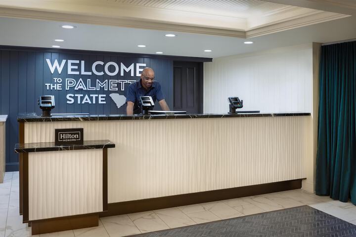 Hampton Inn & Suites Myrtle Beach / Oceanfront
