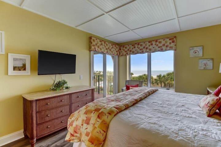 Room 30 of 41