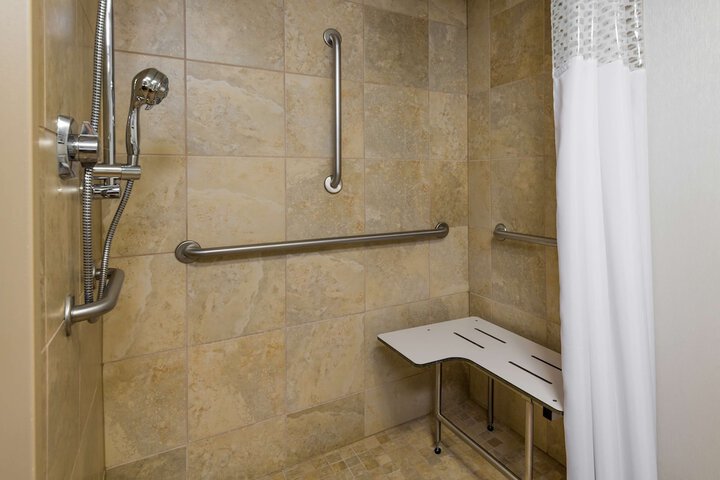 Room 15 of 29
