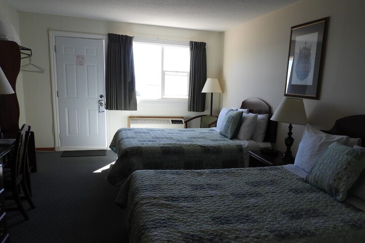 Room 34 of 99