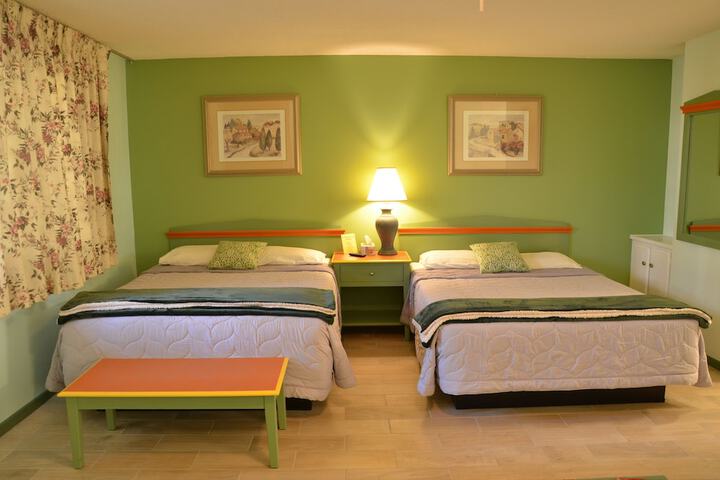 Room 20 of 38