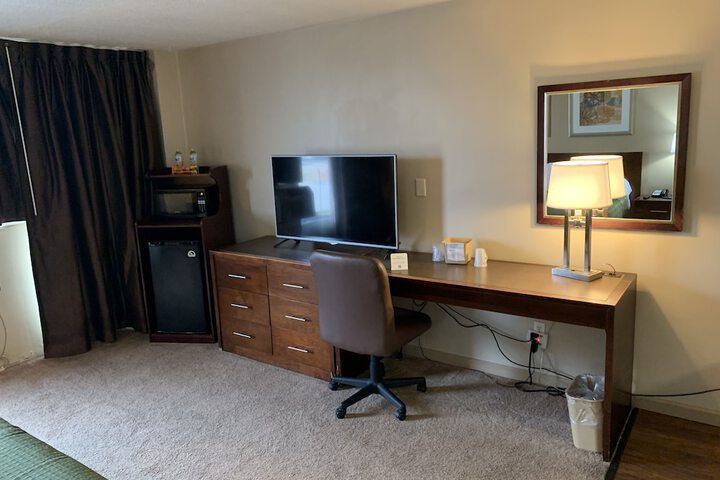 Room 30 of 54
