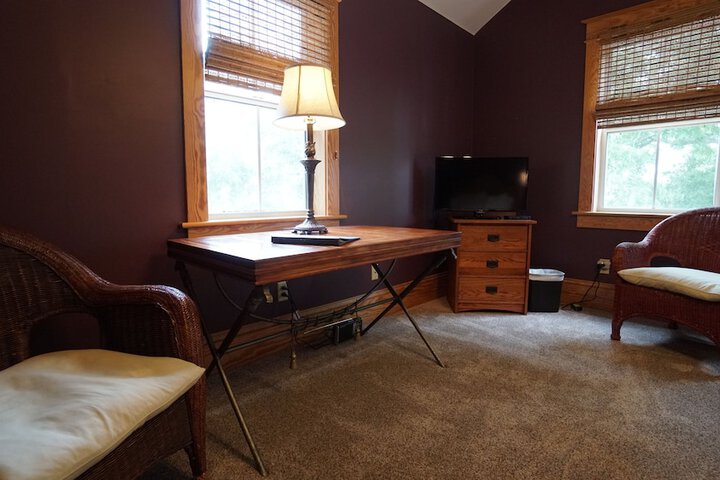 Room 4 of 21