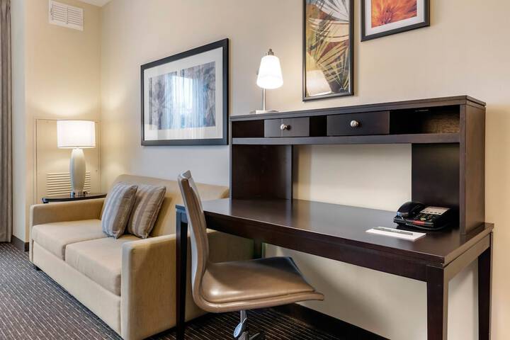 Staybridge Suites St. Petersburg Downtown by IHG