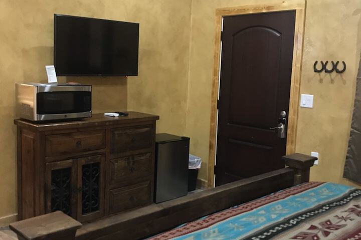Room 10 of 23