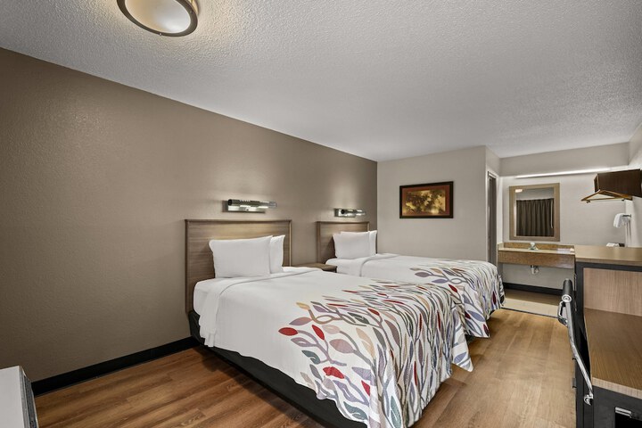 Room 26 of 32