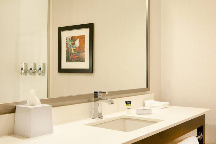 Four Points by Sheraton Newark Christiana Wilmington